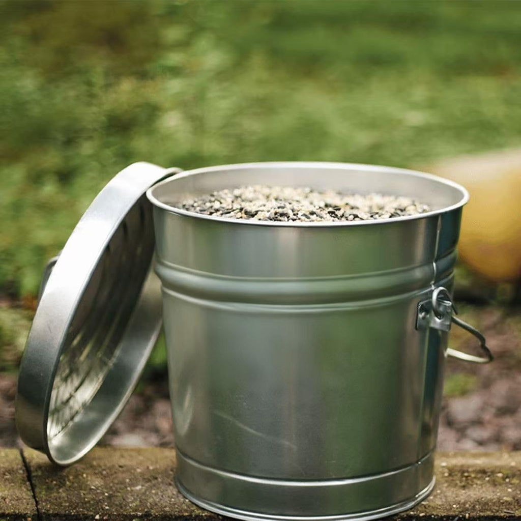 6 Gal Galvanized Steel Can with Locking Lid D753524