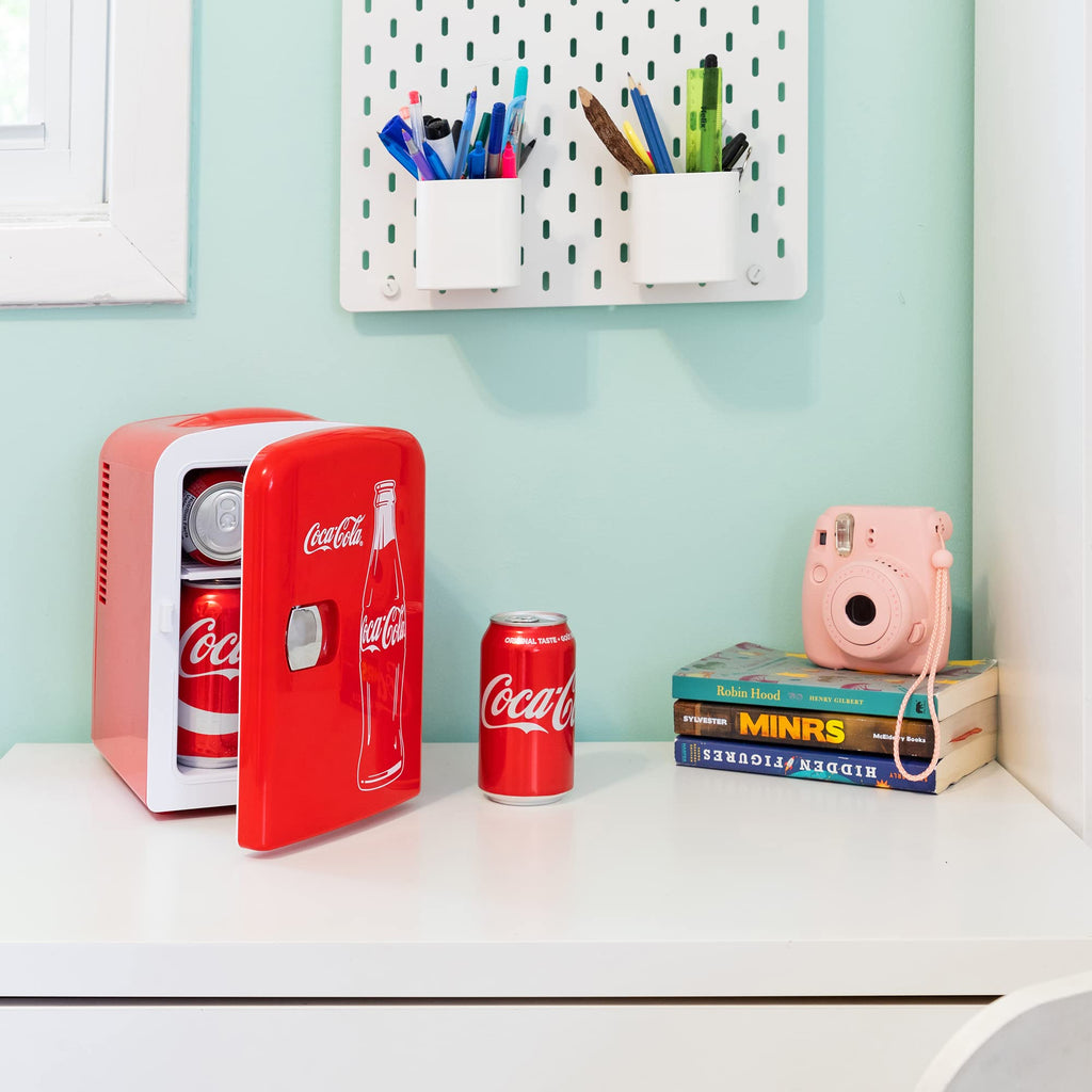 4L 6 Can Mini Fridge Portable Cooler Red M836386