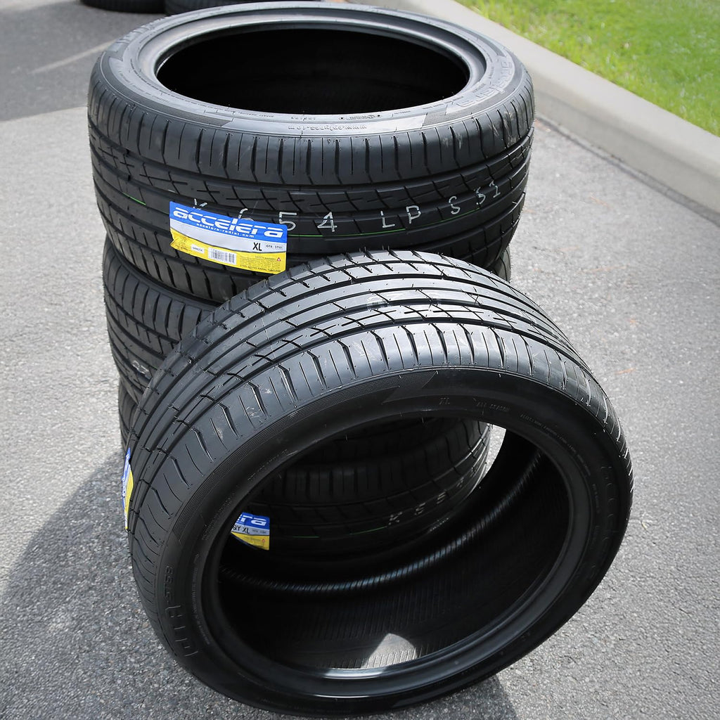 275/55R20 117V All Season XL Tire S213